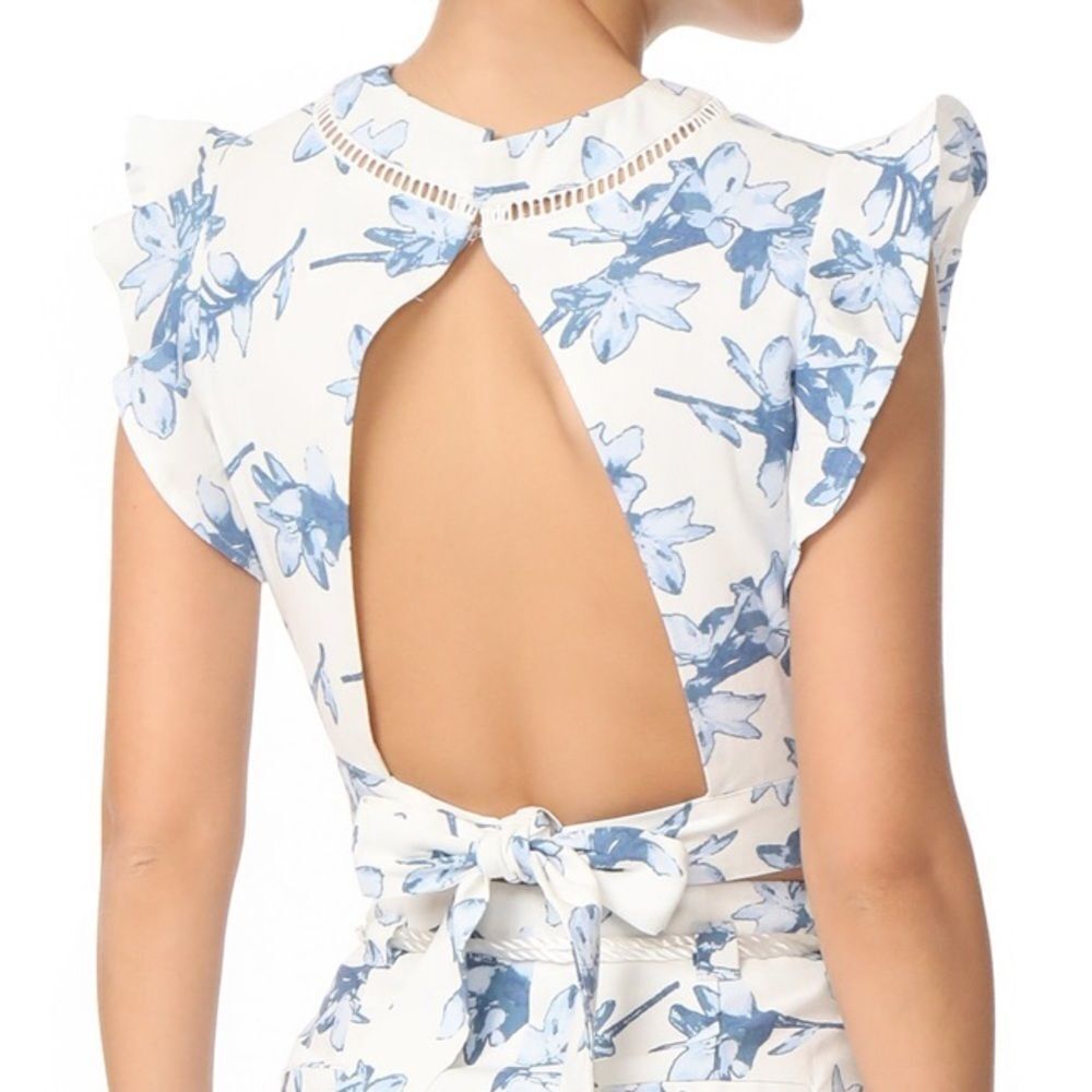 J.O.A. Ruffle floral open back top